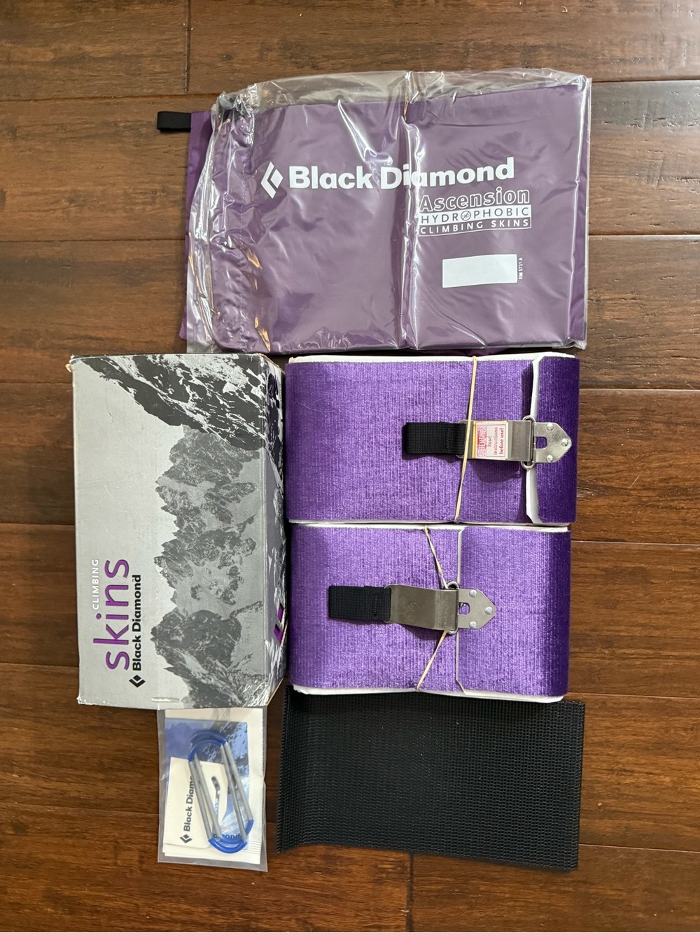 Black Diamond Climbing Skins - Purple with Black Strap